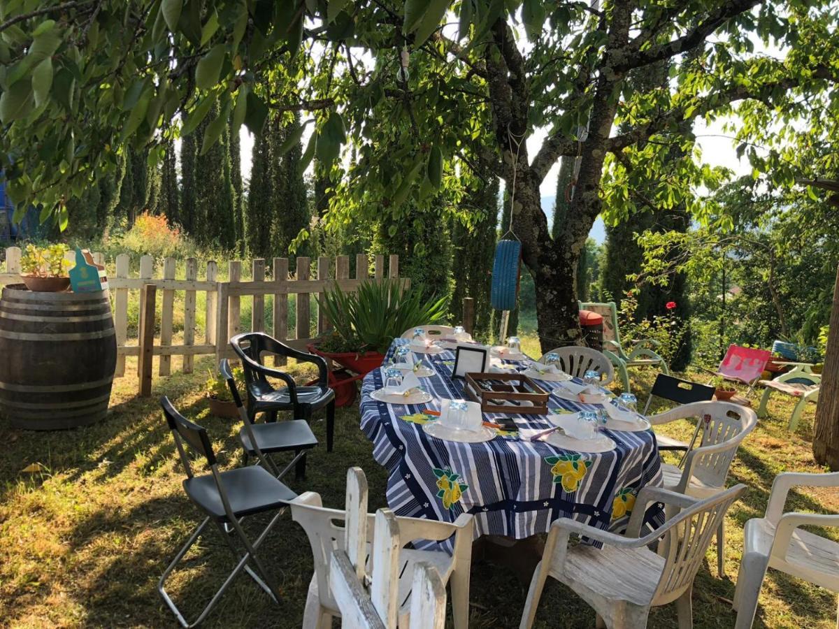 La Casa Di Nonno Lägenhet Pelago Exteriör bild