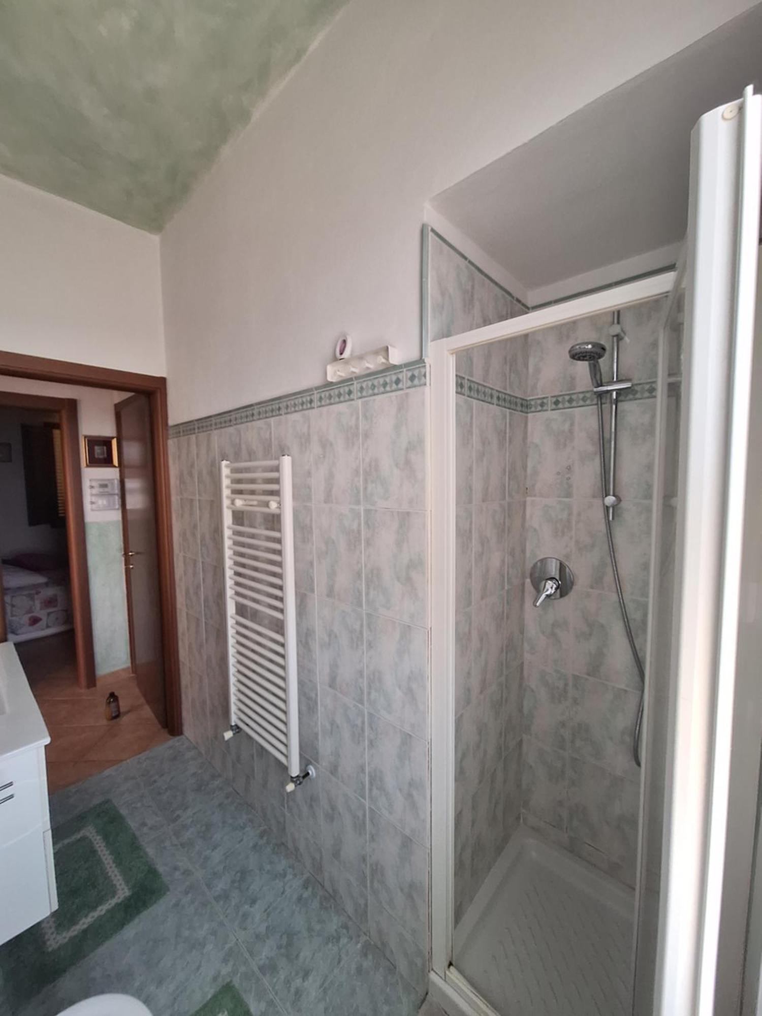 La Casa Di Nonno Lägenhet Pelago Exteriör bild